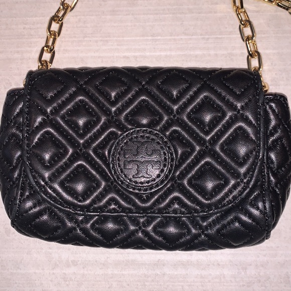 Tory Burch Handbags - Tory Burch mini leather crossbody bag. Black leather.Gold chainadjustable strap